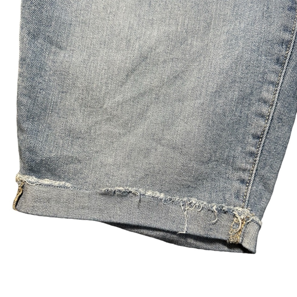 GAP Distressed Blue Denim Cuffed Bermuda Shorts- Women’s Size 8 - Picture 9 of 13